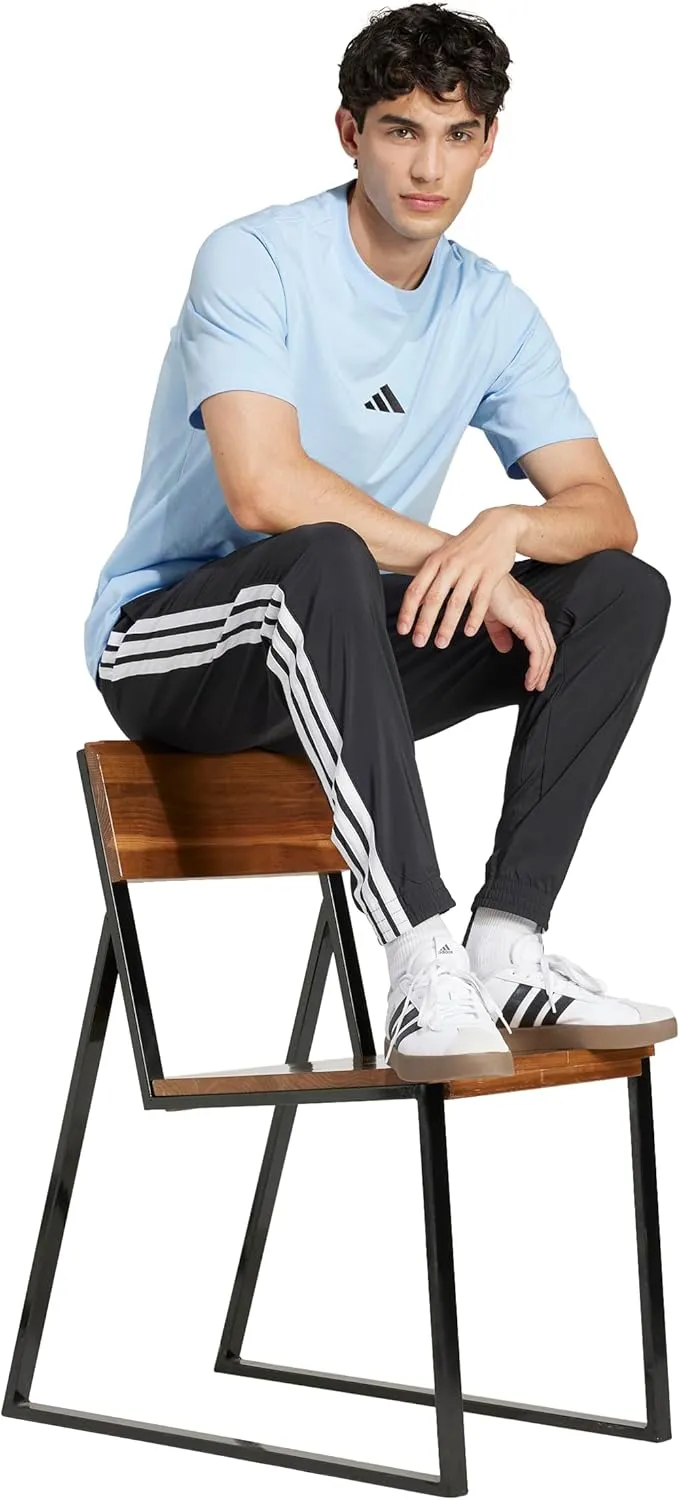 adidas Men's Essentials Small Logo Single Jersey T-Shirt