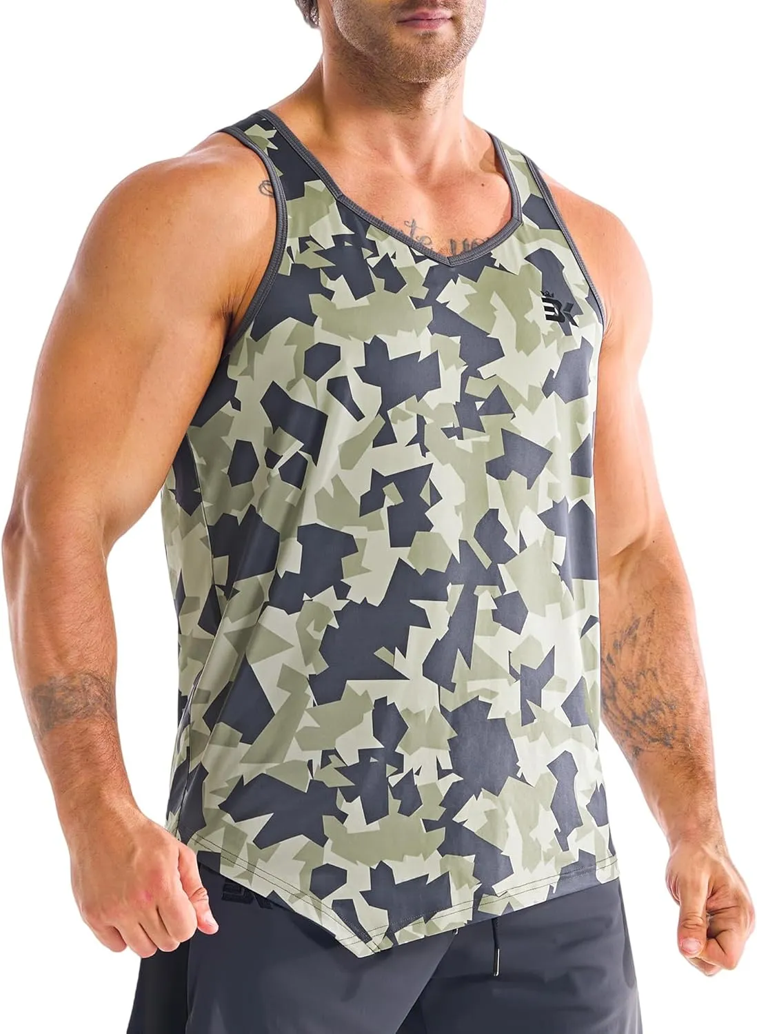 BROKIG Men's Irregular Gym Tank Tops 3 Pack Lightweight Quick Dry Running Sleeveless Shirts Bodybuilding Tee