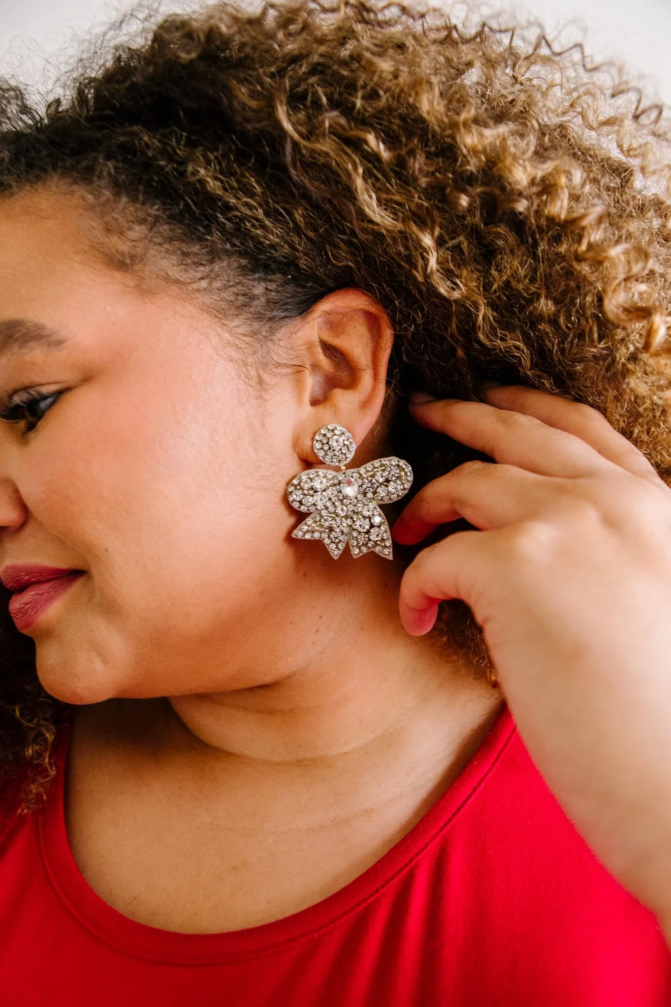 Glistening Silver Bows Earrings