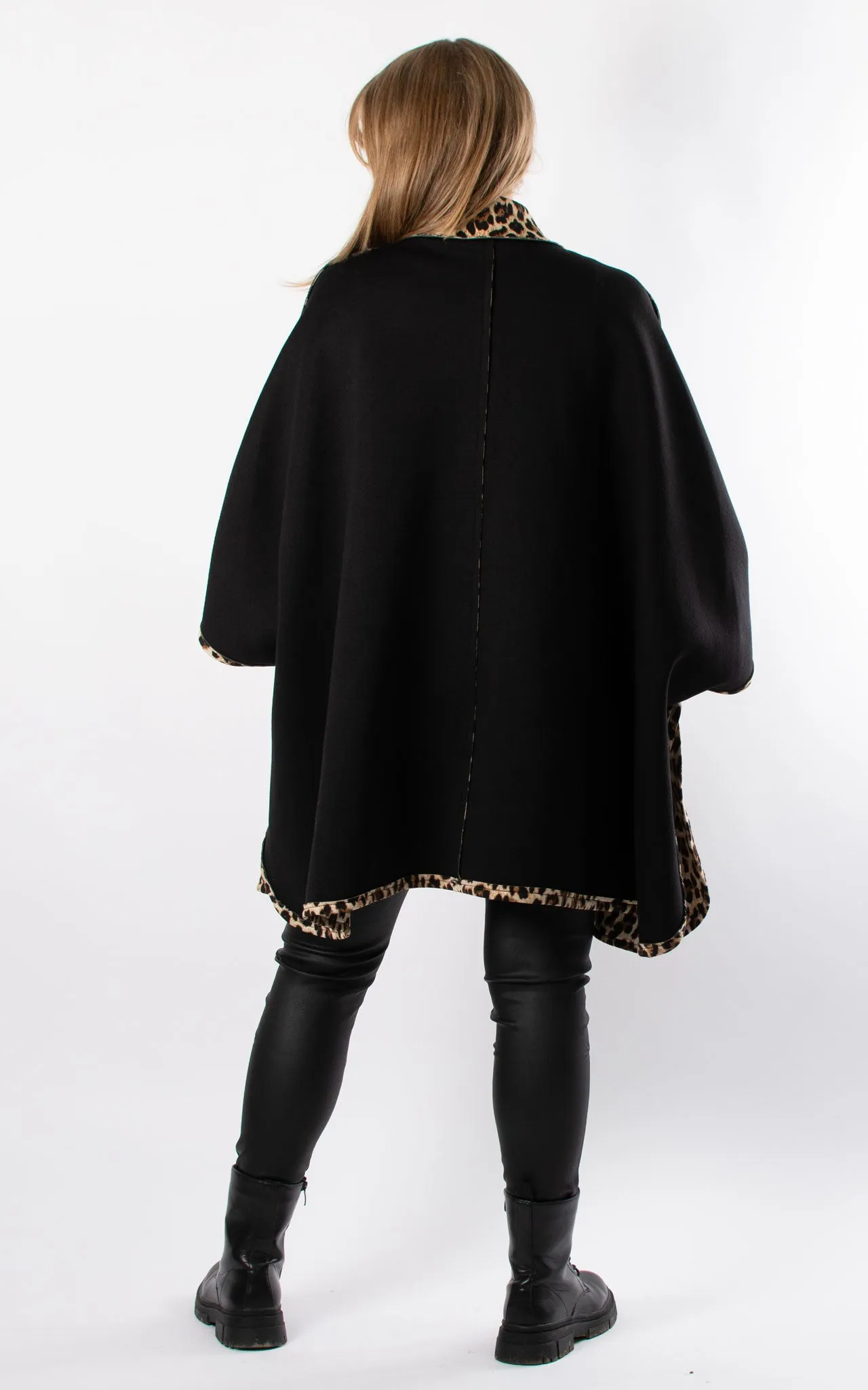 Leopard Print Reversible Poncho | Black