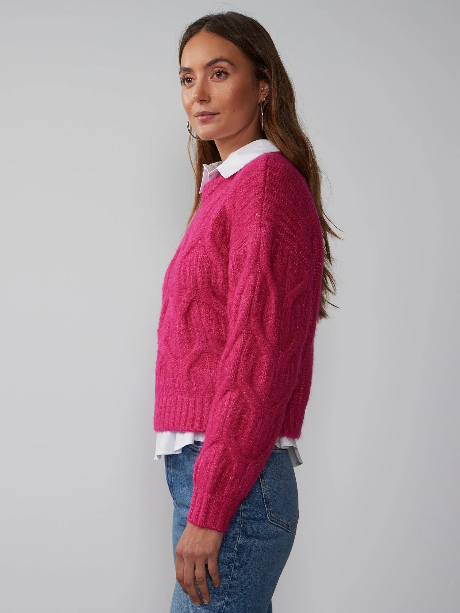 Long Sleeve Horseshoe Cable Knit Sweater