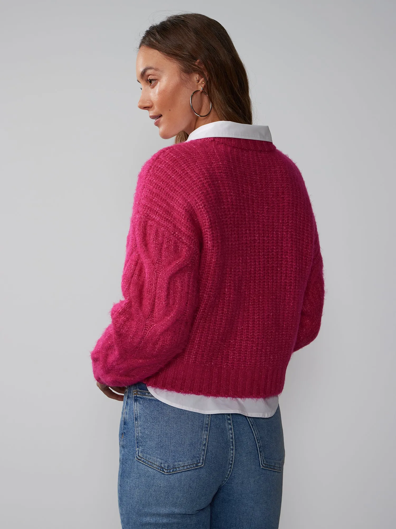 Long Sleeve Horseshoe Cable Knit Sweater
