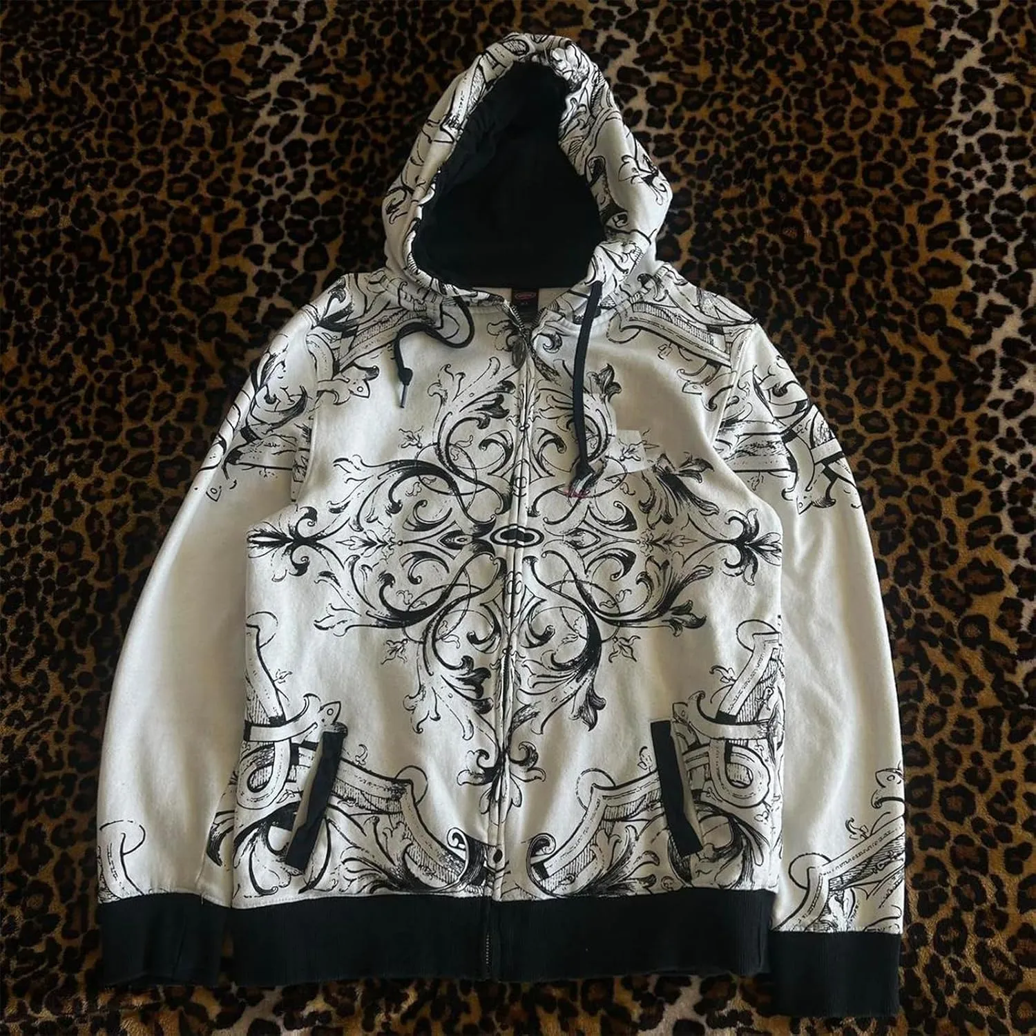 Meiweileya Women's Y2k Grunge Skull Graphic Zip Up Hoodies Emo Goth Skeleton Jacket Long Sleeve