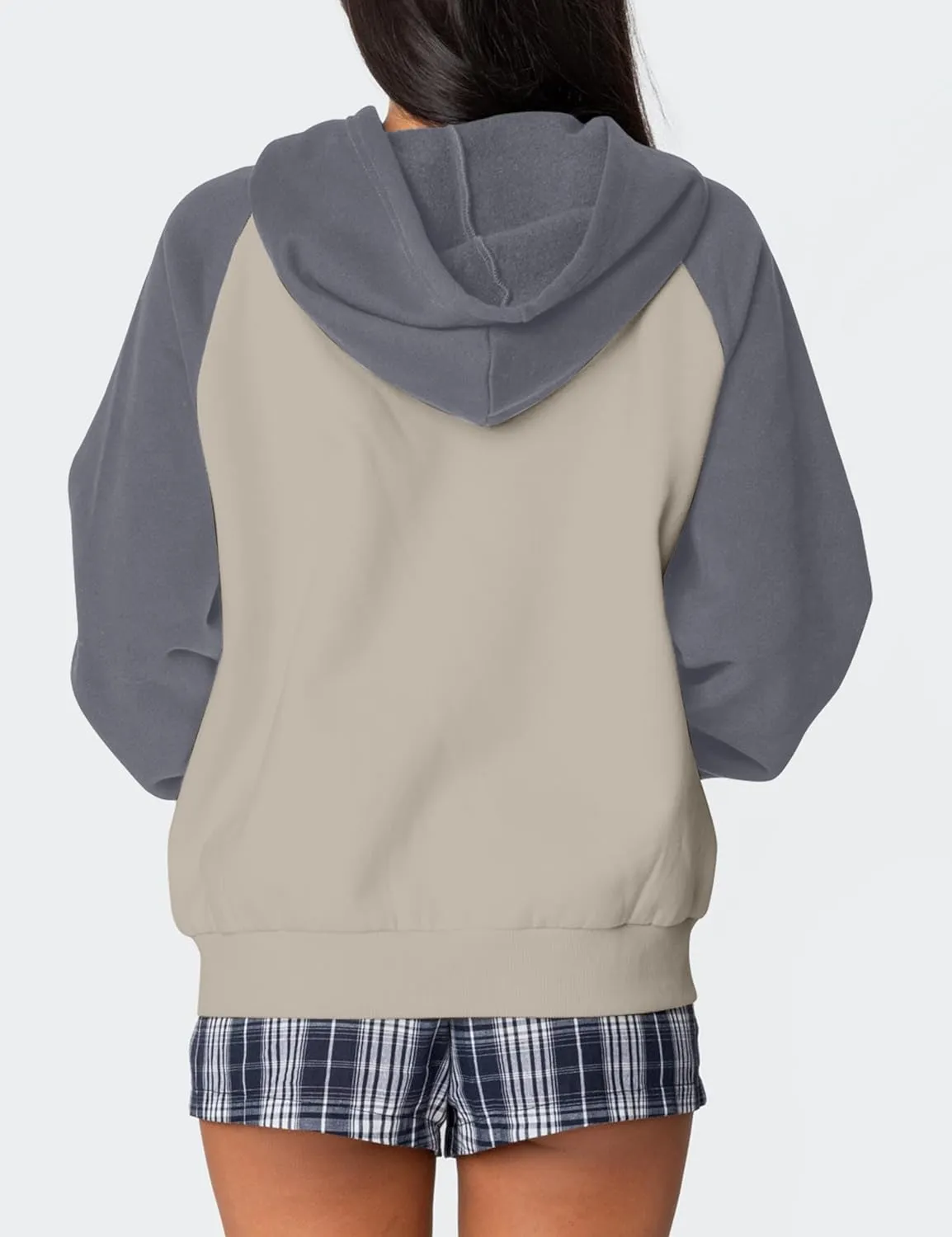 MISSACTIVER Women Bow Graphic Sweatshirt Color Block Pullover Hoodie Fall Fashion Oversized Hooded Sweatshirt Tops
