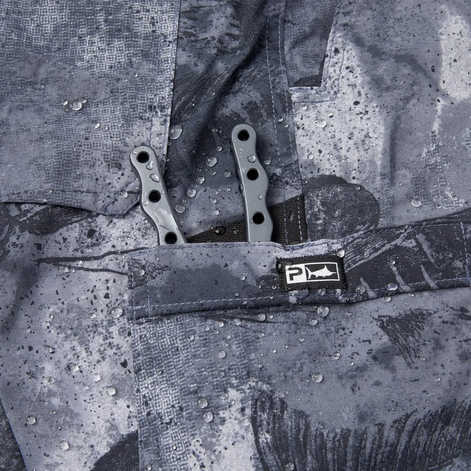 PELAGIC Madeira Cargo Hybrid Shorts 20"