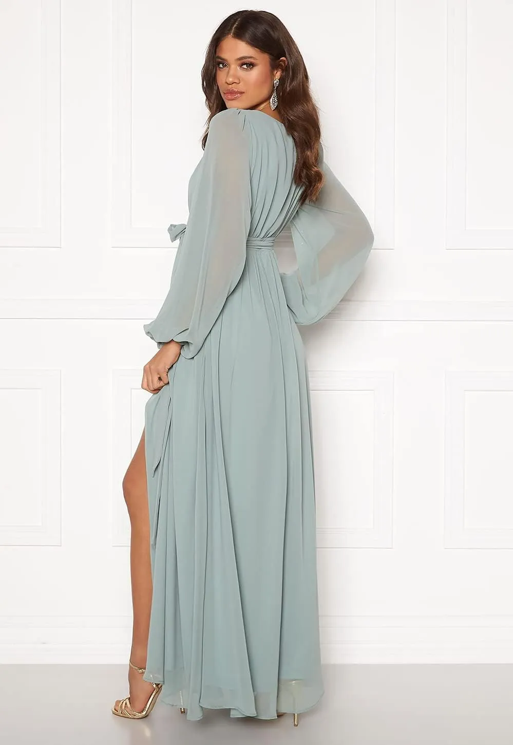 Stylefun Long Sleeve Chiffon Spilt Bridesmaid Dresses V-Neck Pleated Formal Evening Gowns with Belt CYM042