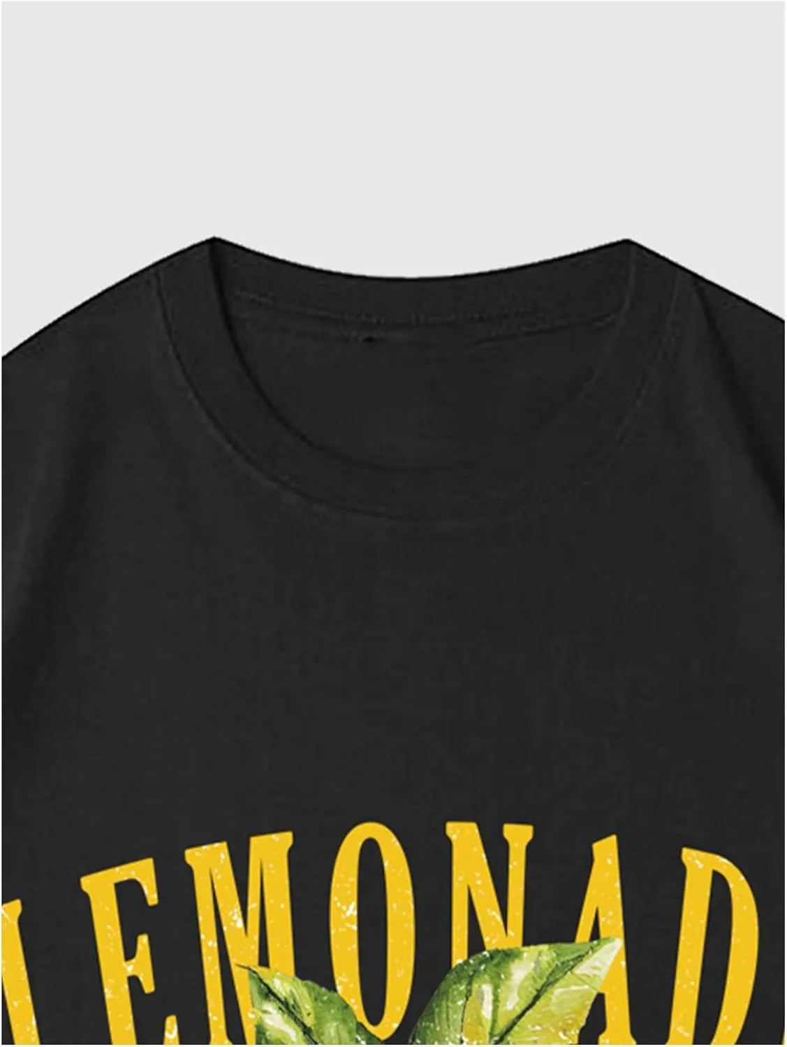Verdusa Women's Fruit Letter Print Oversized T Shirt Retro Vintage Round Neck Drop Shoulder Tee Tops