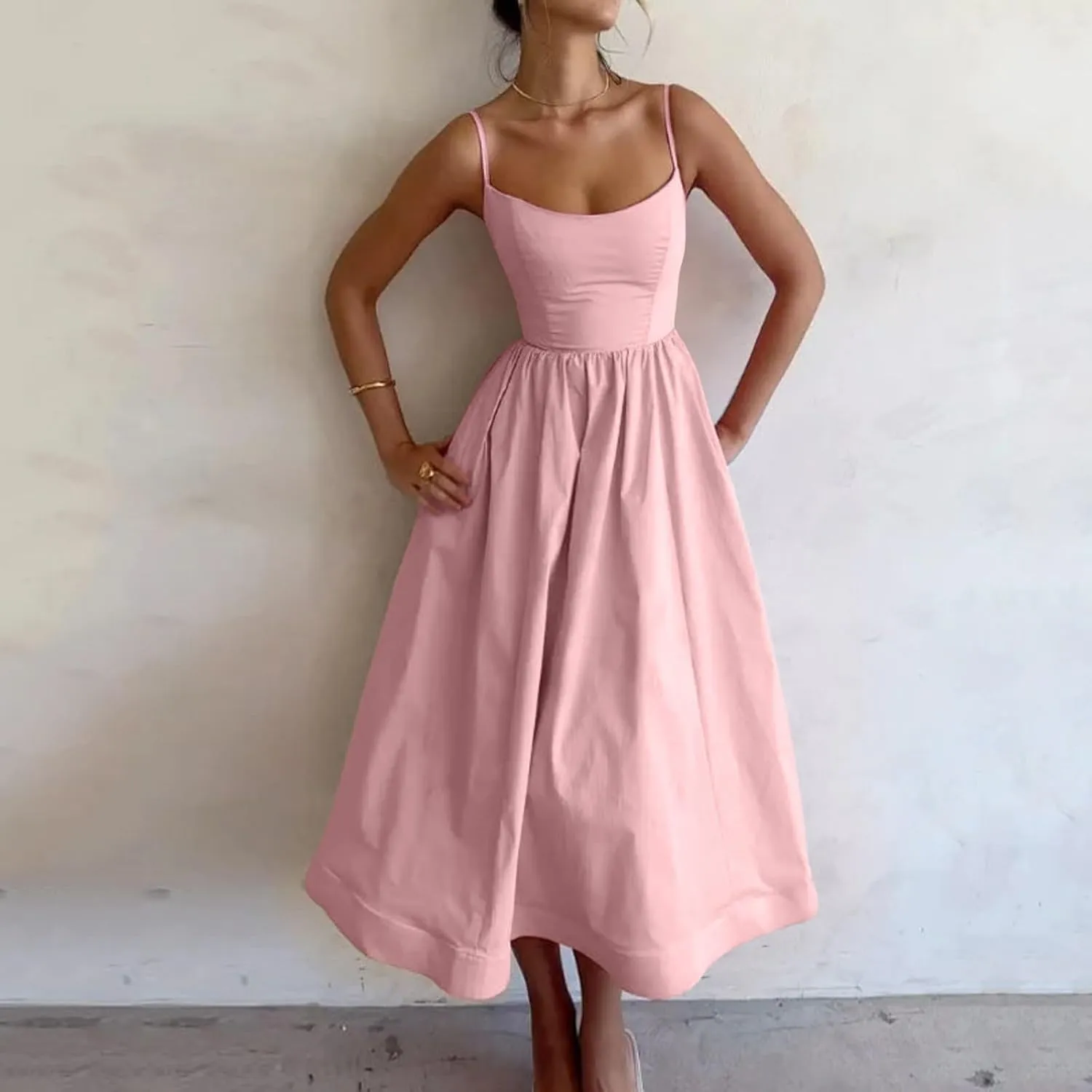 Womens Summer Dresses 2025 Sleeveless Flowy Pleated A Line Beach Vacation Sundress Fashion Spaghetti Strap Dresses